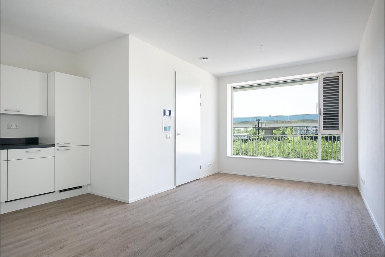 Gasloos 2-kamerappartement met zonbalkon - Afbeelding 6