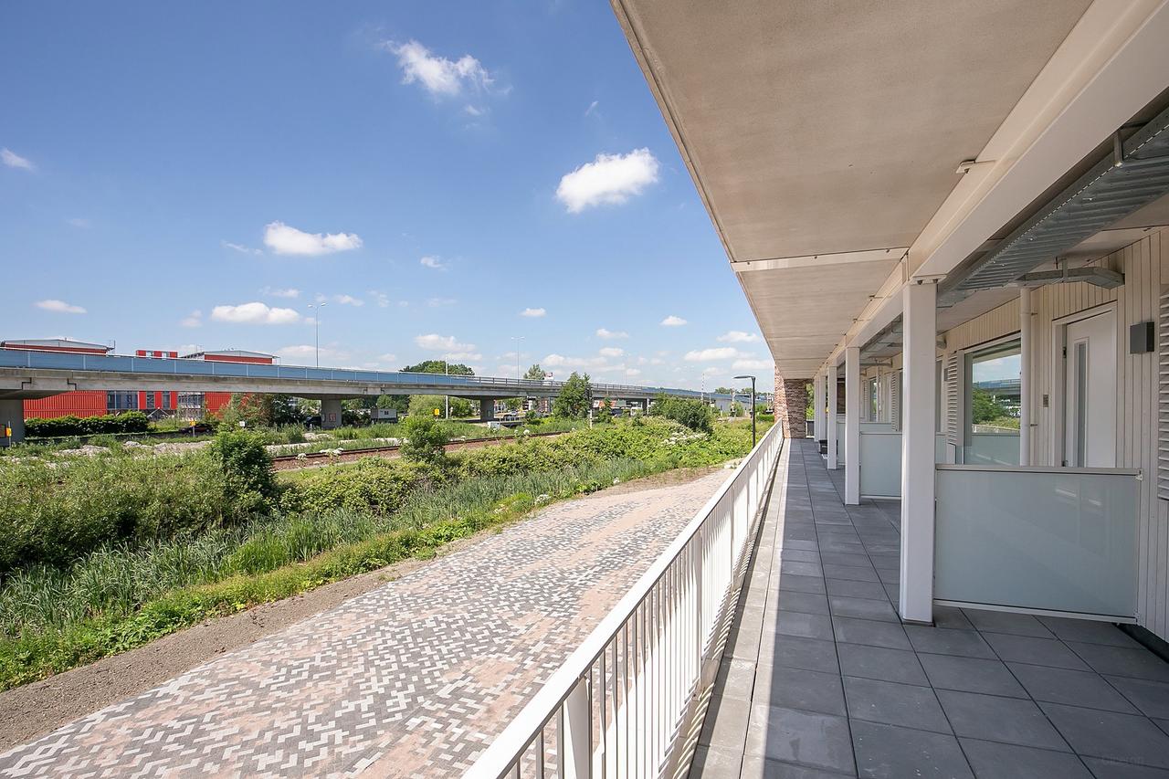 Gasloos 2-kamerappartement met zonbalkon - Afbeelding 19