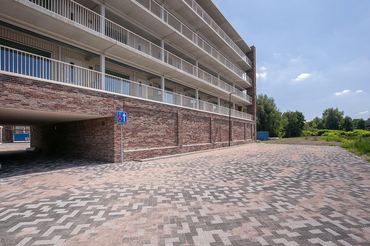 Gasloos 2-kamerappartement met zonbalkon - Afbeelding 20