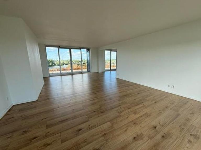 185 m² Apartment with Terrace in IJburg - Image 10
