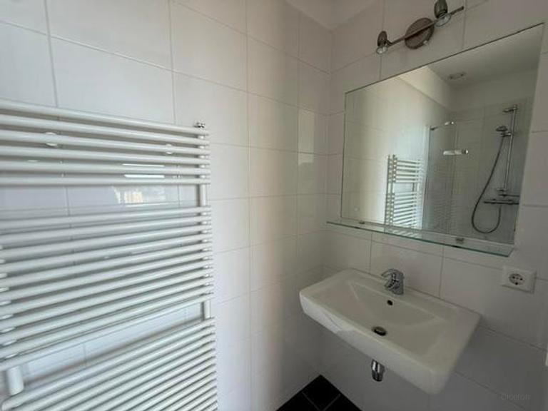 185 m² apartment with terrace and 3 bedrooms in IJburg - Image 9