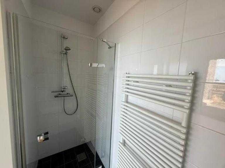 185 m² apartment with terrace and 3 bedrooms in IJburg - Image 10