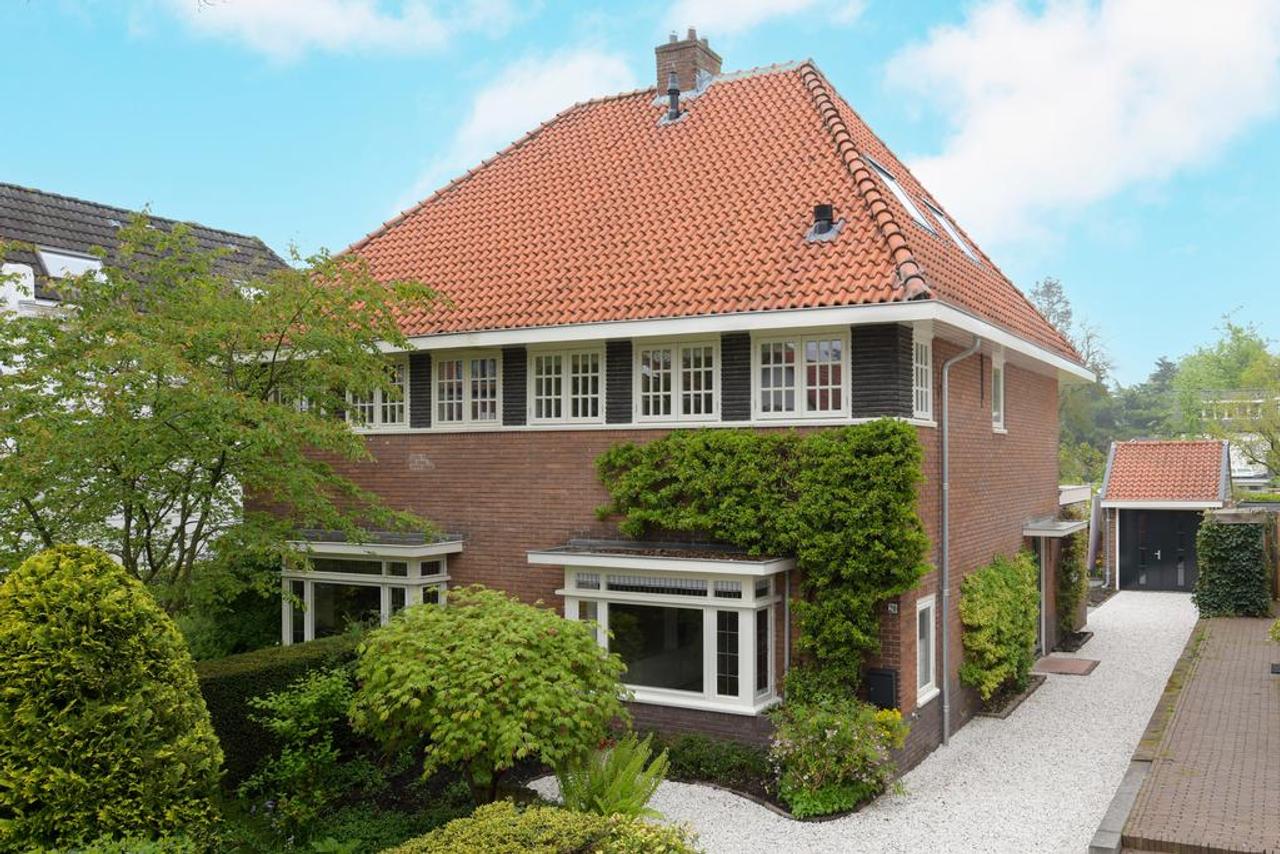 Jaren 30 helft met tuin in Boomberg - Afbeelding 1