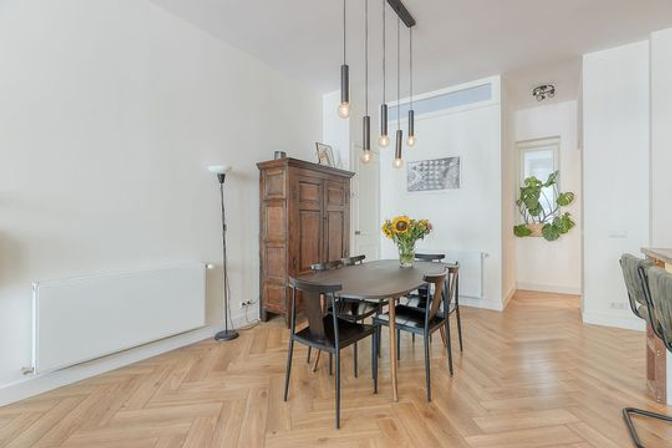 Gemeubileerde benedenwoning met tuin - Afbeelding 6