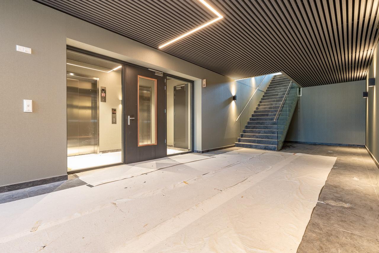 2-slaapkamer appartement met balkon in Hyde Park - Afbeelding 3