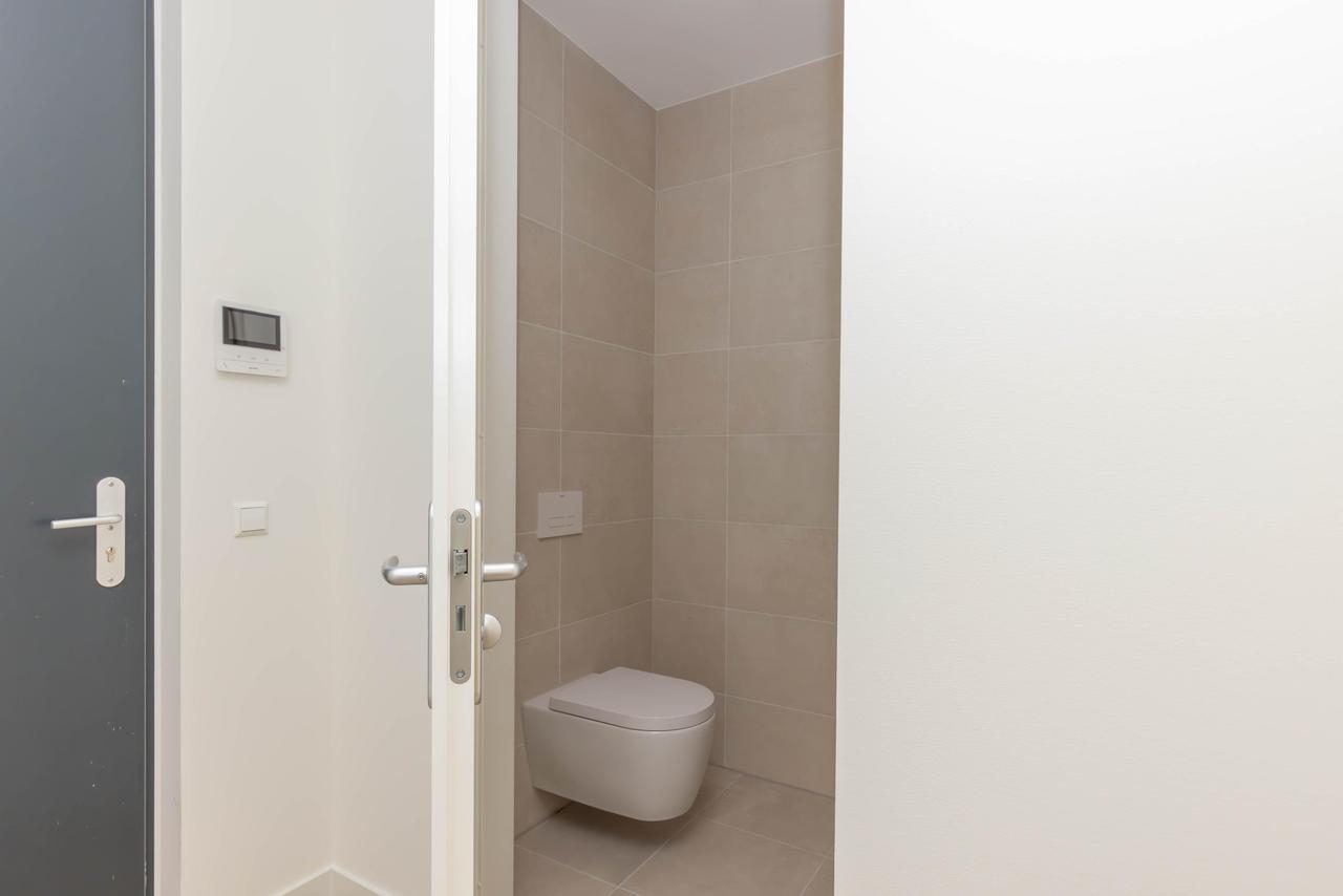 2-slaapkamer appartement met balkon in Hyde Park - Afbeelding 6