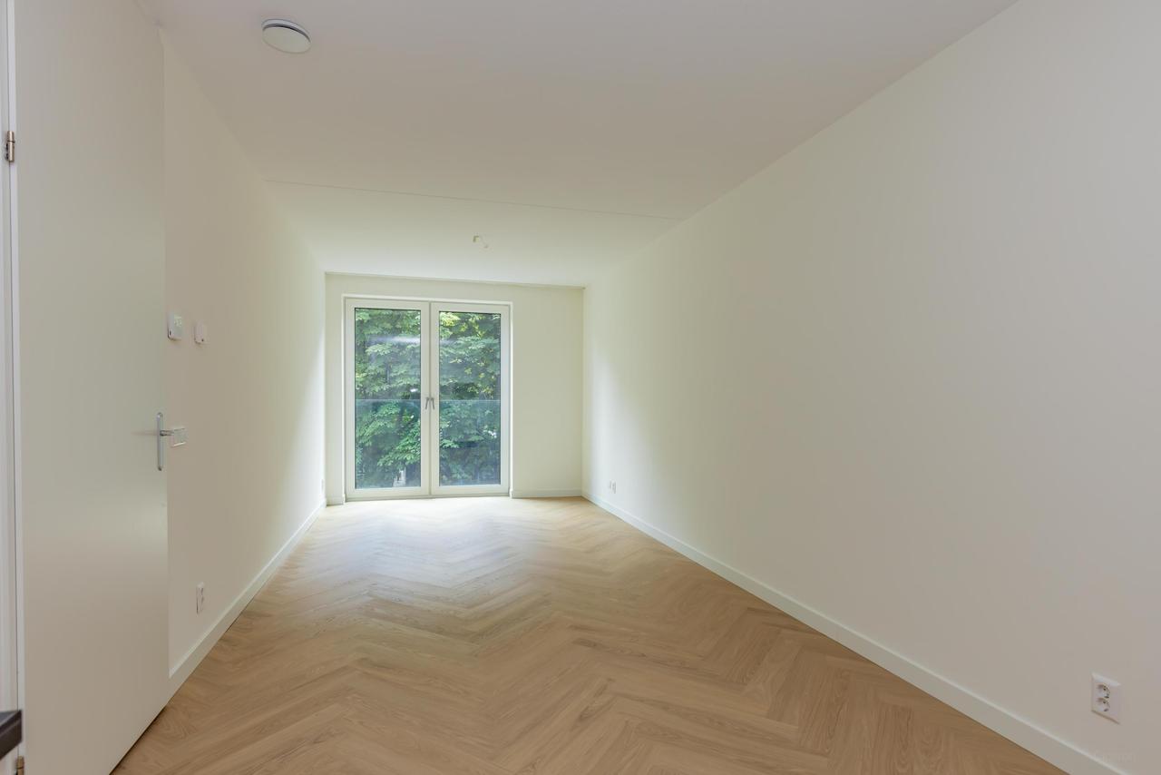 2-slaapkamer appartement met balkon in Hyde Park - Afbeelding 17