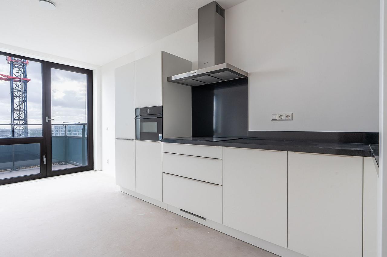 87 m² hoekappartement met balkon in Amstel III - Afbeelding 4