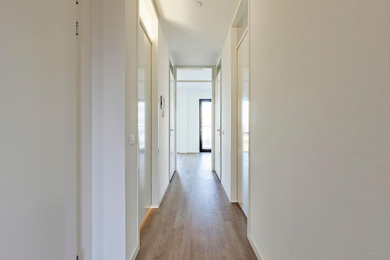 4-kamerappartement met balkon in Diemen - Afbeelding 4