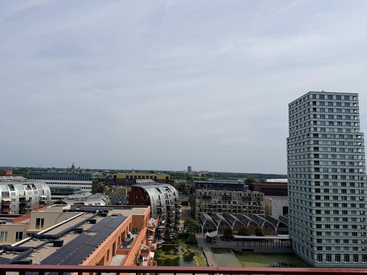 137 m² met 3 slaapkamers in Paleiskwartier - Afbeelding 16