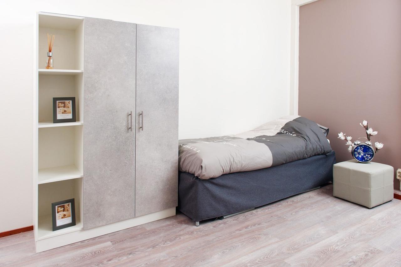 Furnished studio with rooftop terrace - Image 1