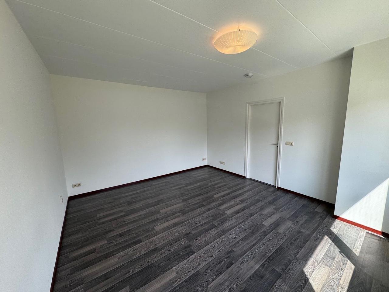Kamer van 18 m² met grote tuin in Limmel - Afbeelding 4