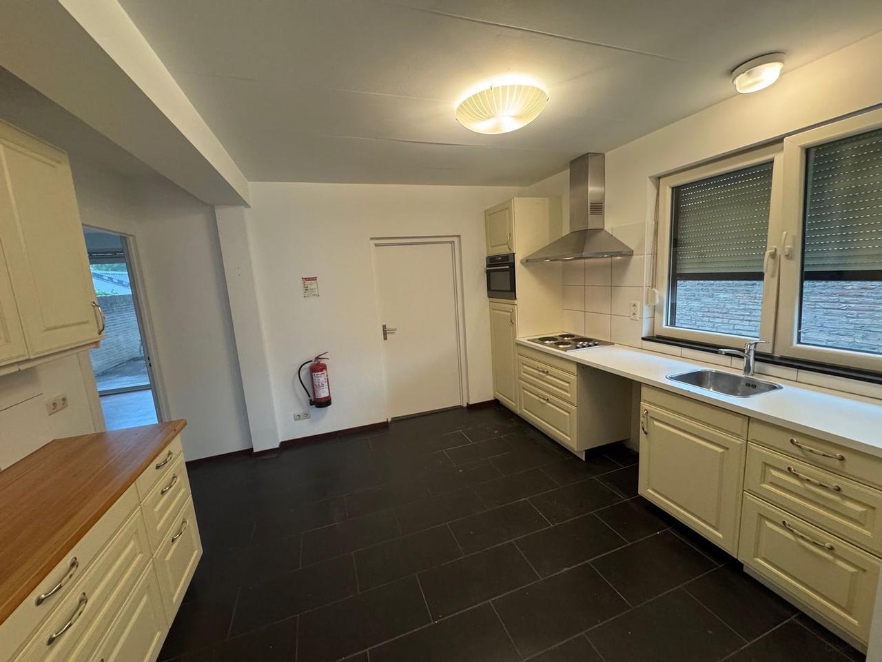 Kamer van 18 m² met grote tuin in Limmel - Afbeelding 6