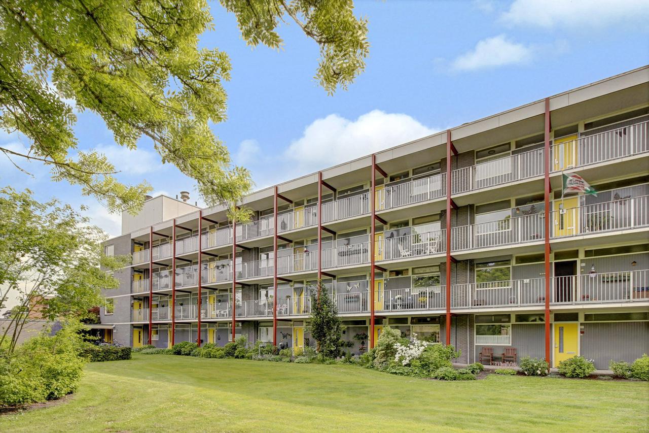 Senior Apartment with Balcony in Borculo - Image 11