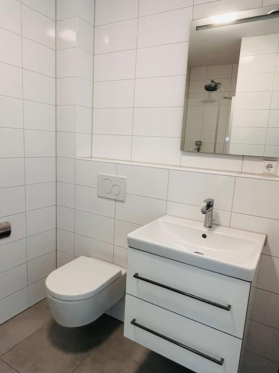 69 m² apartment with balcony in Oostenburg - Image 18