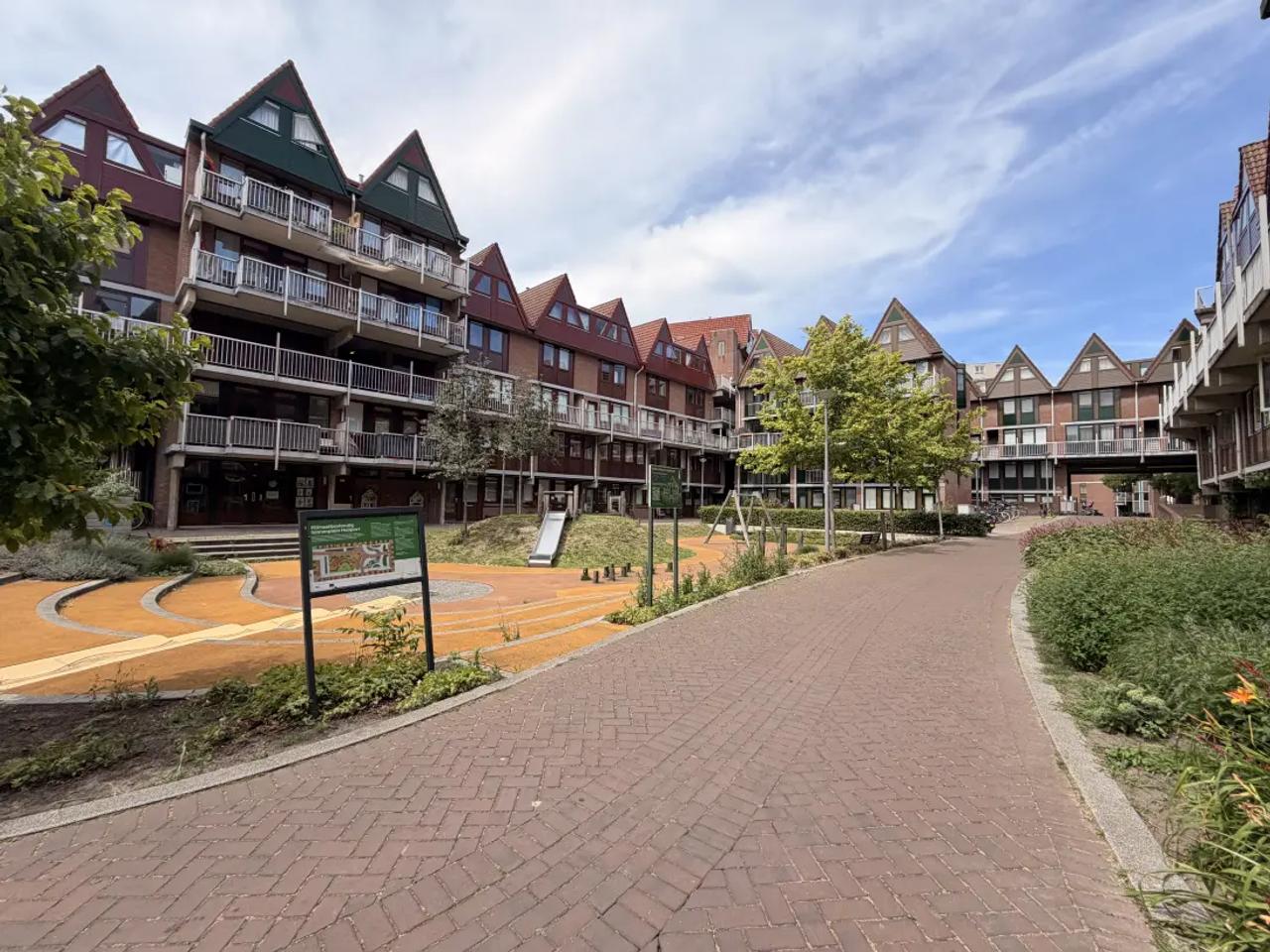 Studentenappartement met balkon in Oude Noorden - Afbeelding 1