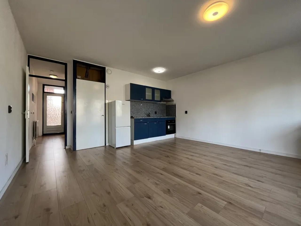 Studentenappartement met balkon in Oude Noorden - Afbeelding 2
