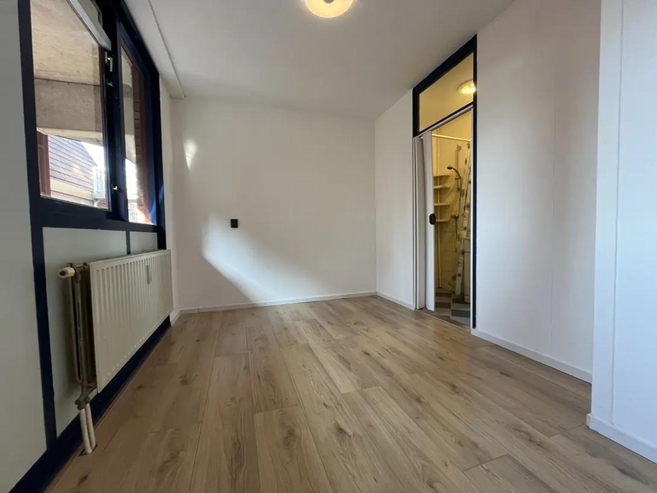 Studentenappartement met balkon in Oude Noorden - Afbeelding 3