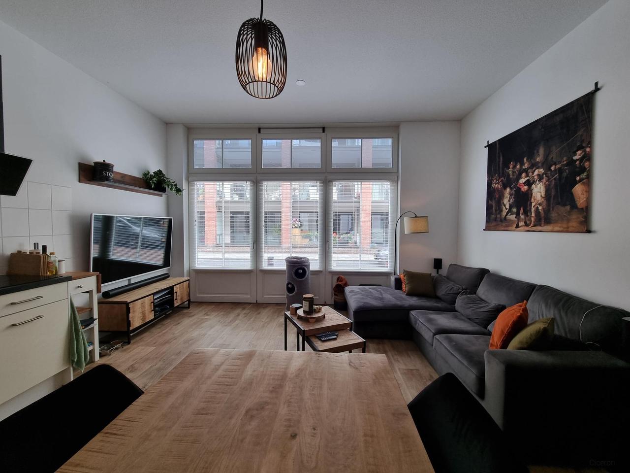 Licht 2-kamerappartement aan Slotplein - Afbeelding 3