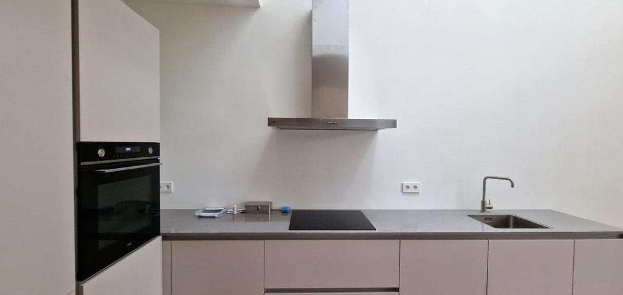 4-Room Apartment with 2 Bathrooms in Hoorn - Image 6