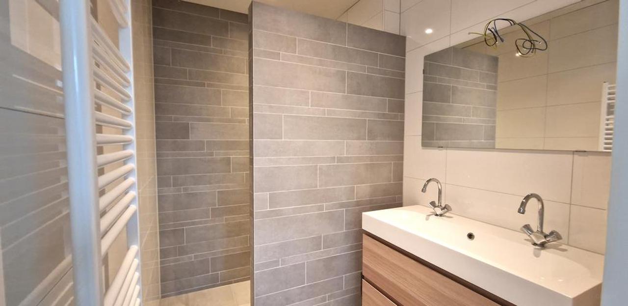 4-Room Apartment with 2 Bathrooms in Hoorn - Image 11