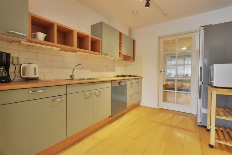 2-Bedroom Apartment with Terrace in Westwijk - Image 13