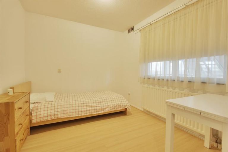 2-Bedroom Apartment with Terrace in Westwijk - Image 20