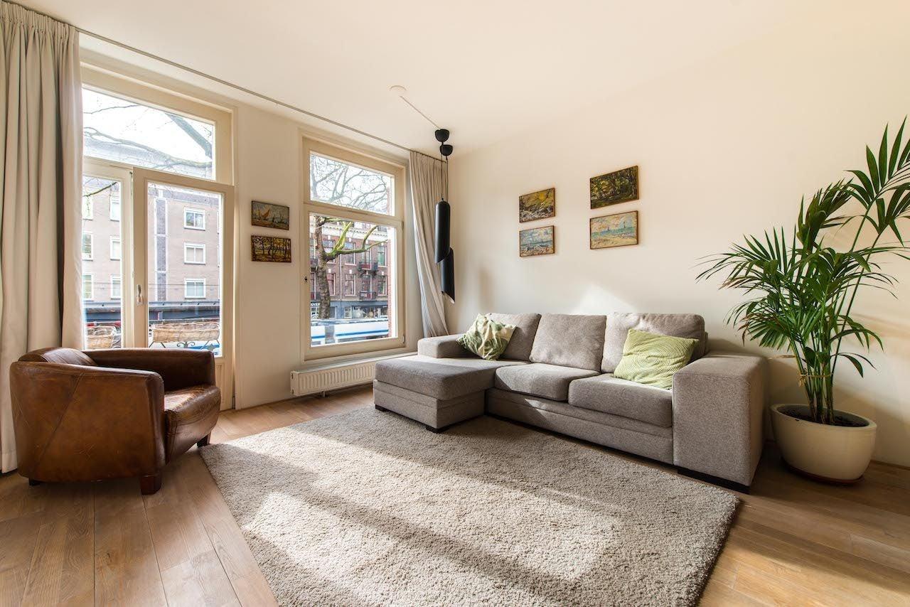 2-slaapkamerappartement met terras in De Pijp - Afbeelding 2