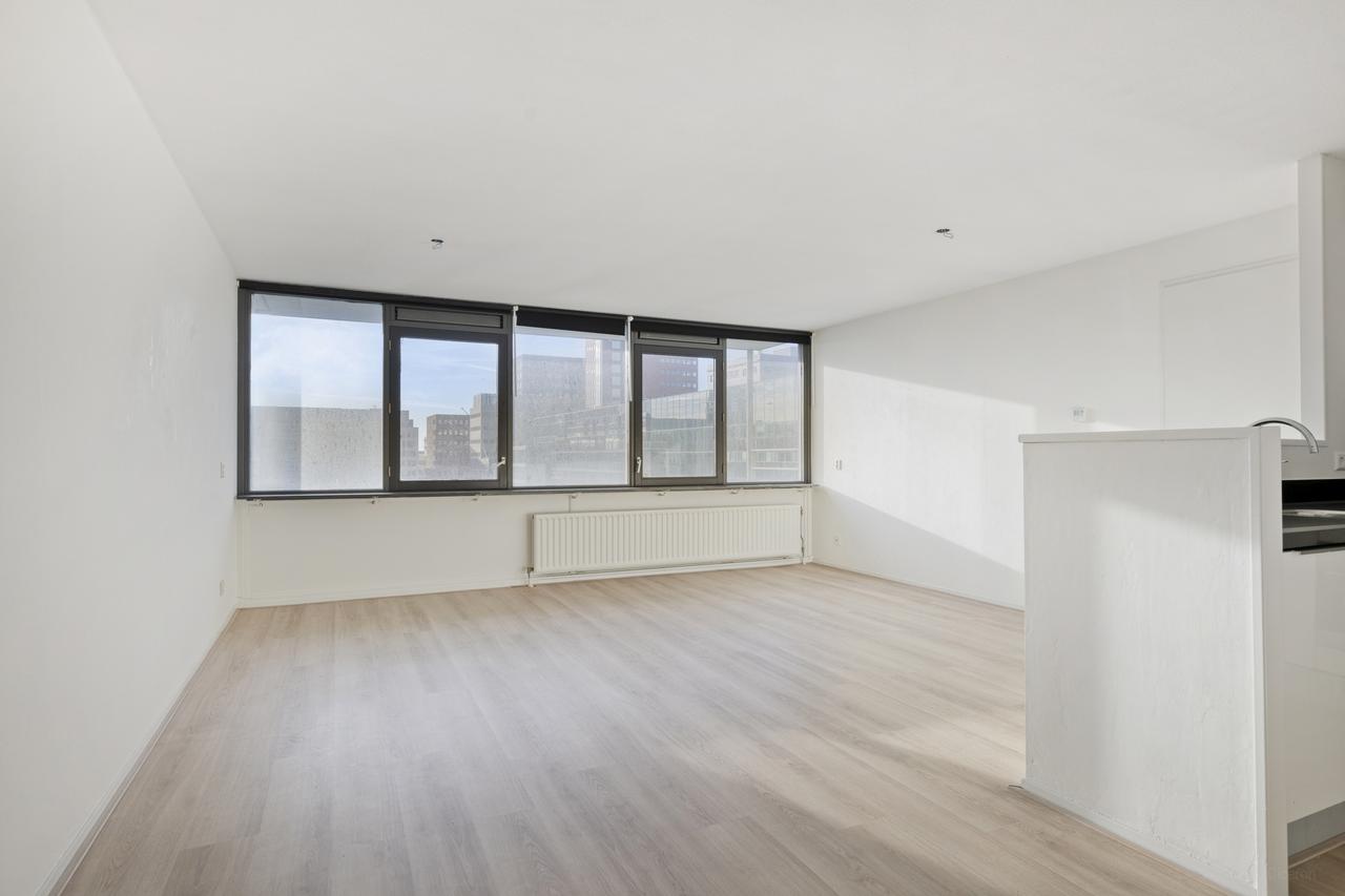 Licht 3-kamerappartement aan de kade - Afbeelding 3