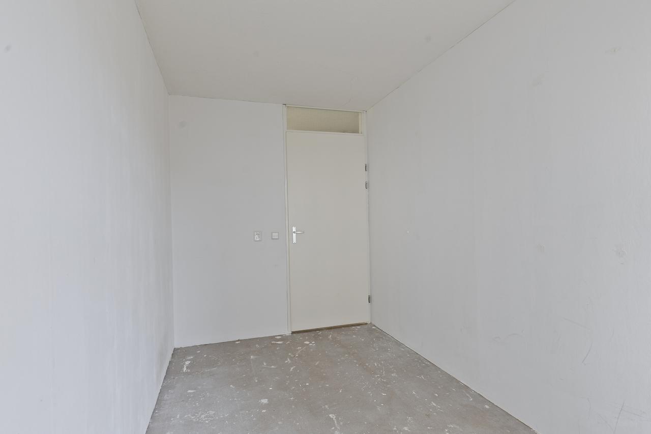 Licht 3-kamerappartement met balkon - Afbeelding 9