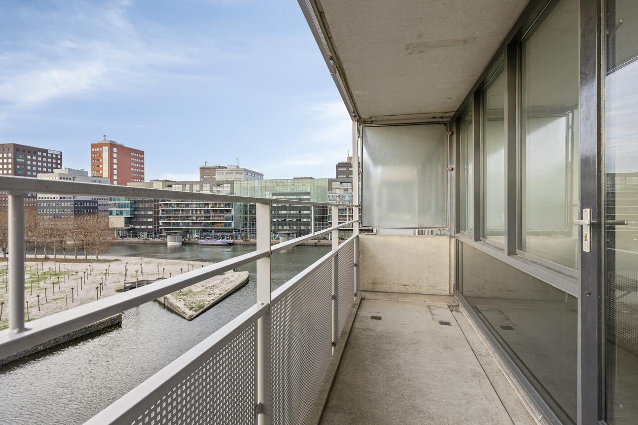 Licht 3-kamerappartement met balkon - Afbeelding 13