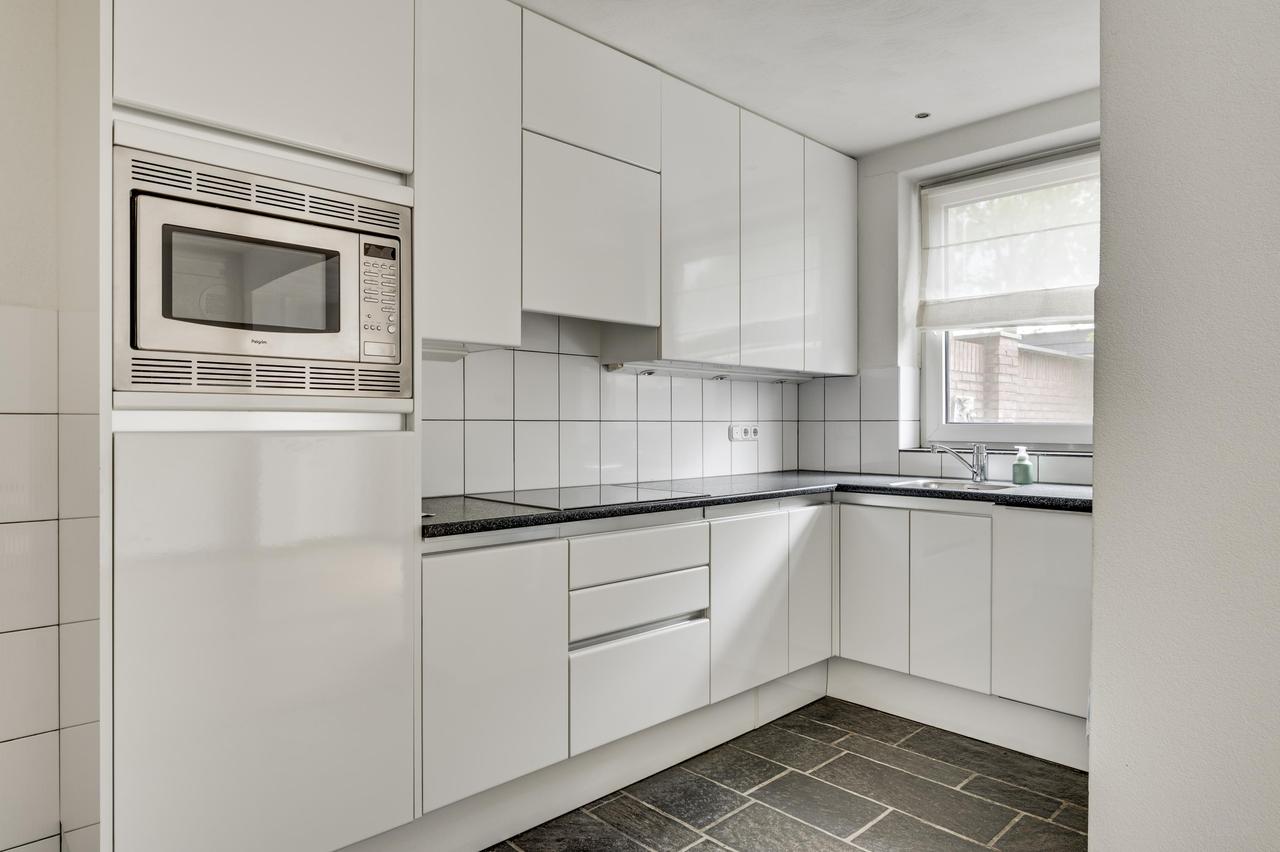 4-slaapkamer huurwoning met tuin en garage - Afbeelding 4