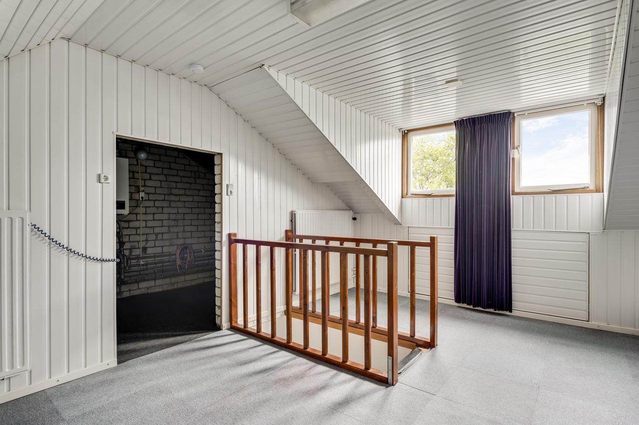 4-slaapkamer huurwoning met tuin en garage - Afbeelding 25