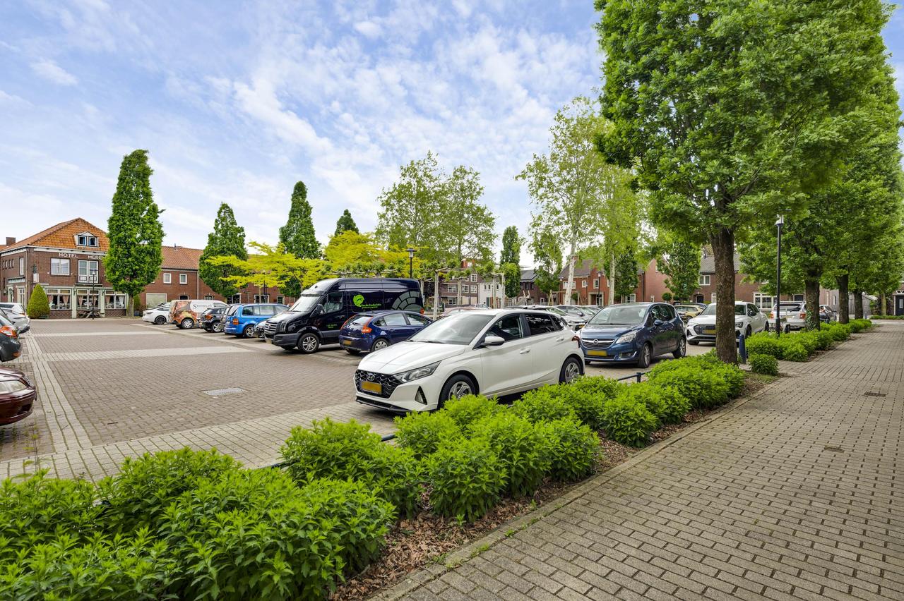 4-slaapkamer huurwoning met tuin en garage - Afbeelding 37