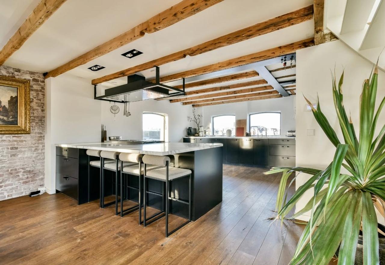 Loft met dakterras en uitzicht in centrum - Afbeelding 3