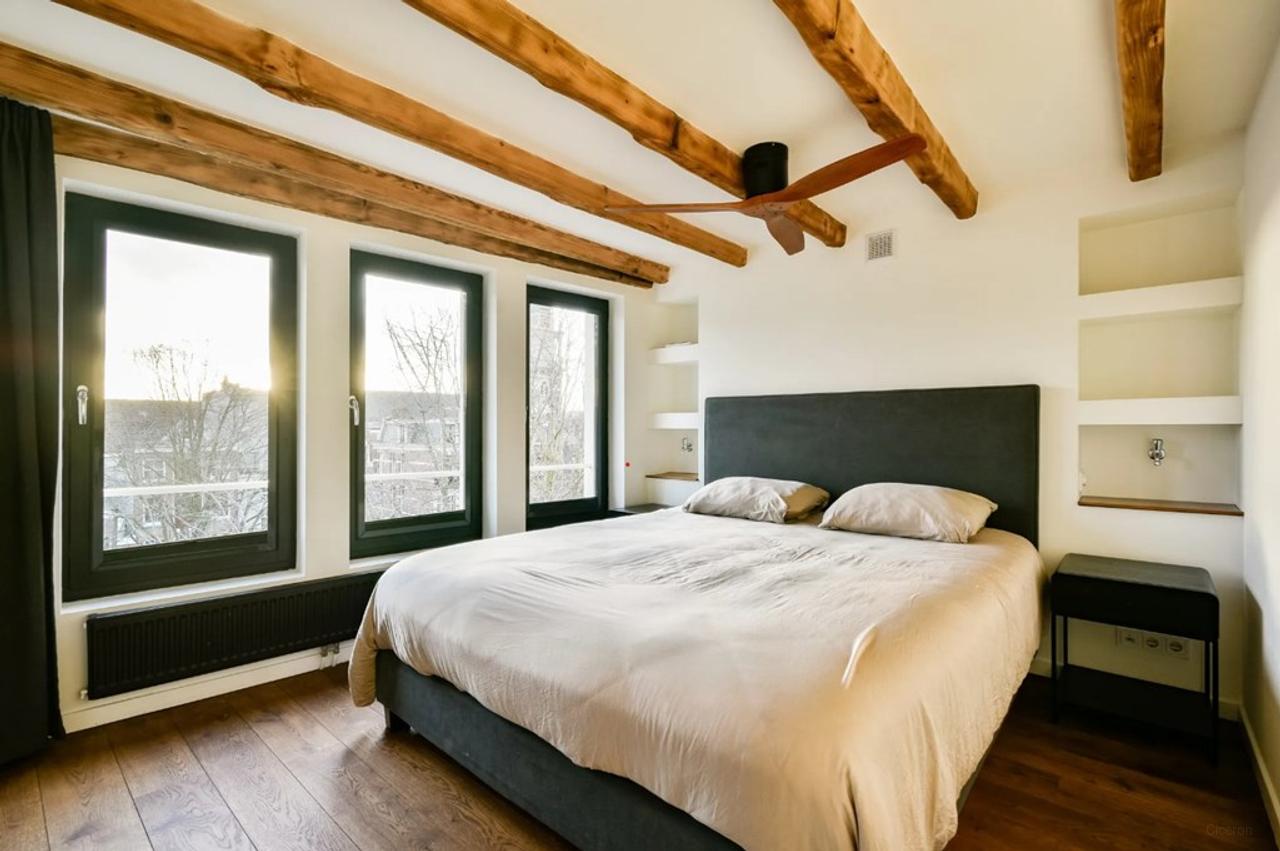 Loft met dakterras en uitzicht in centrum - Afbeelding 10