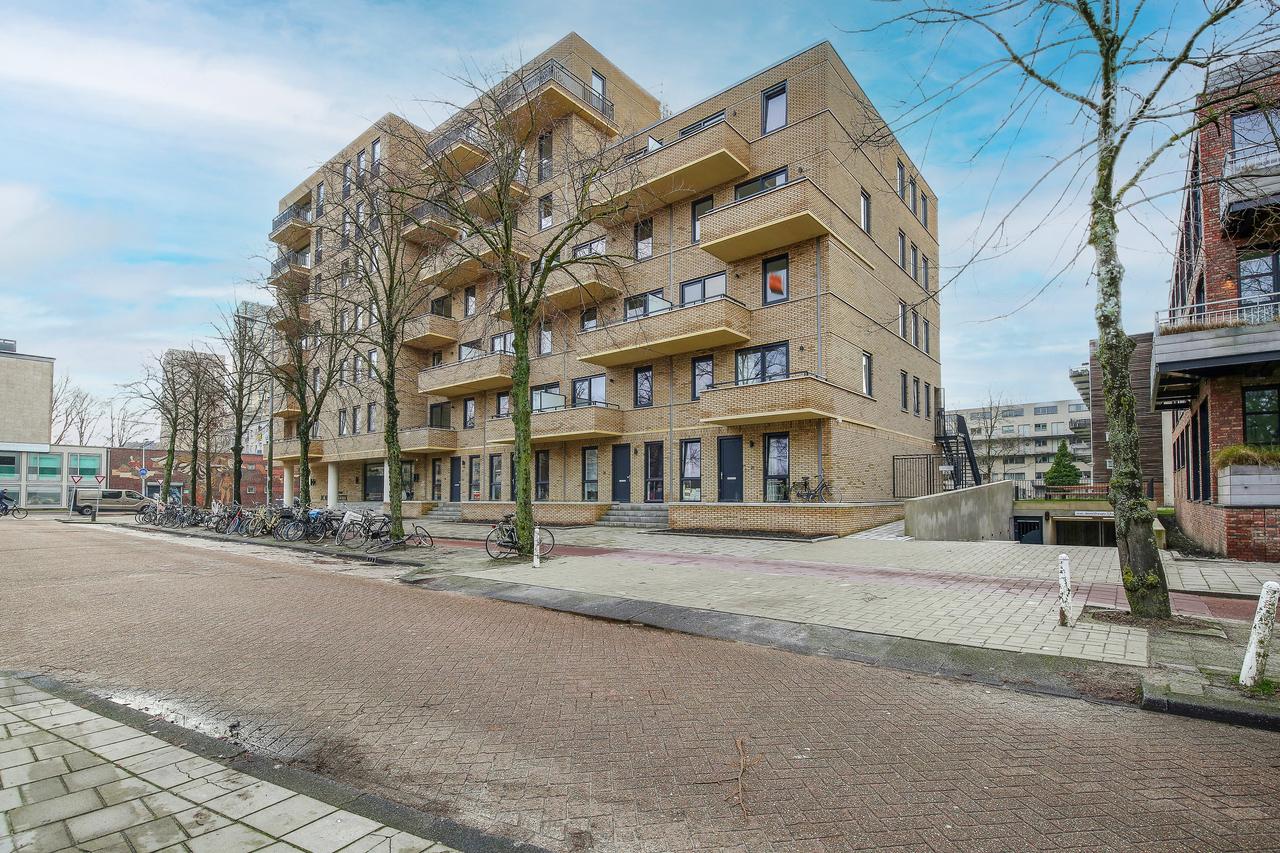 74 m² appartement met 2 slaapkamers - Afbeelding 3