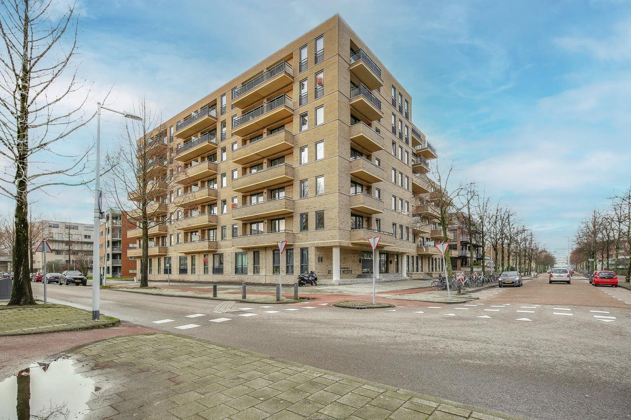 74 m² appartement met 2 slaapkamers - Afbeelding 4