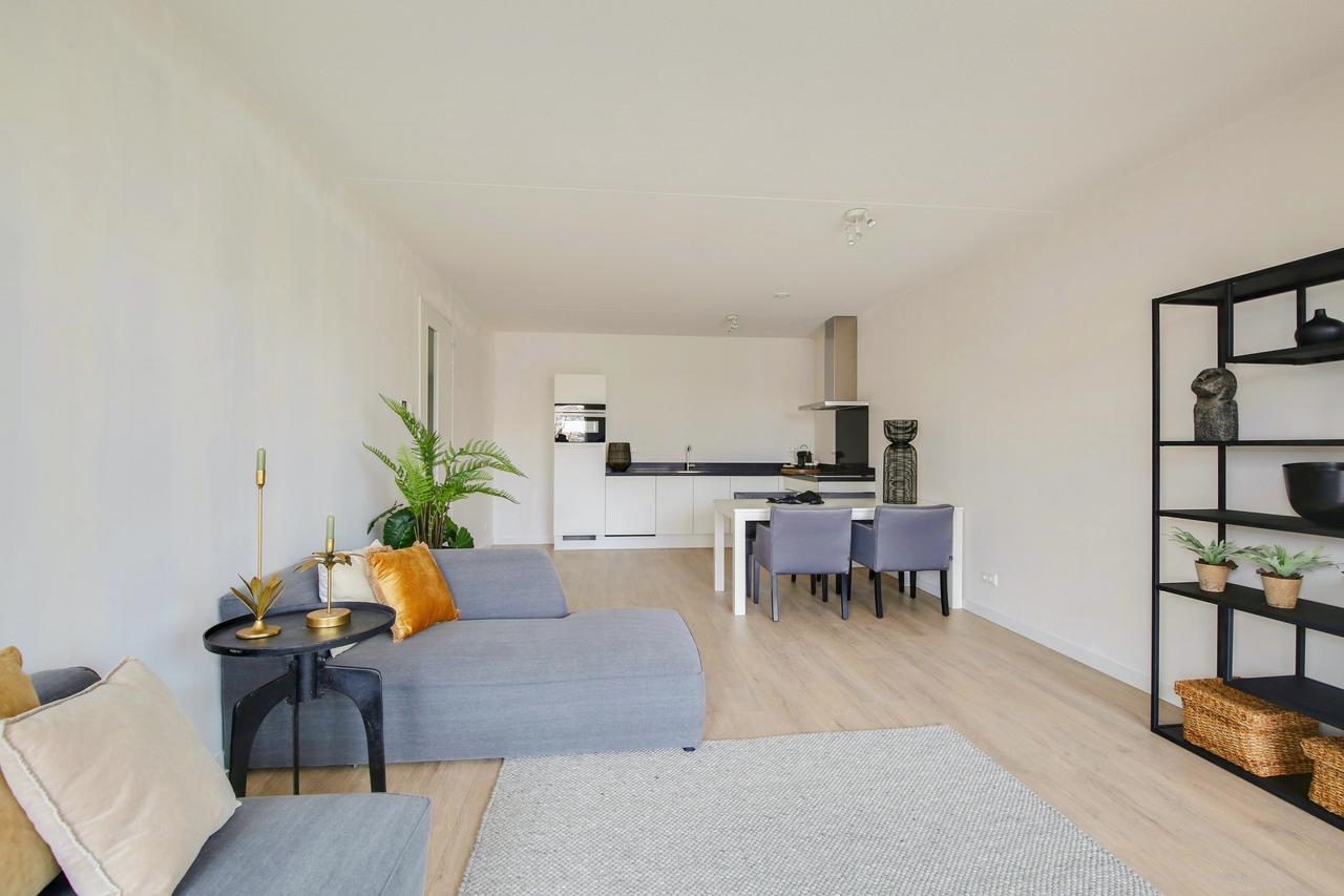 74 m² appartement met 2 slaapkamers - Afbeelding 13