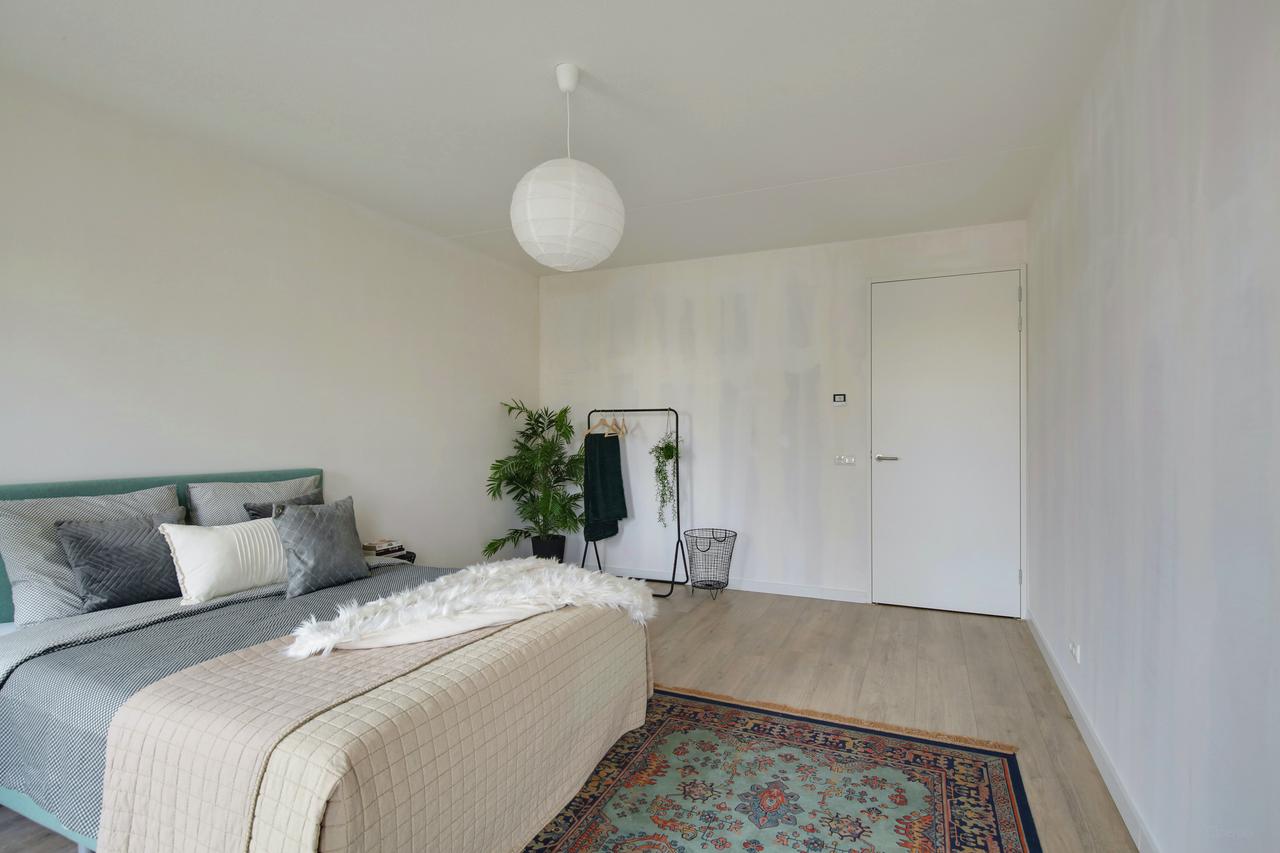 74 m² appartement met 2 slaapkamers - Afbeelding 18