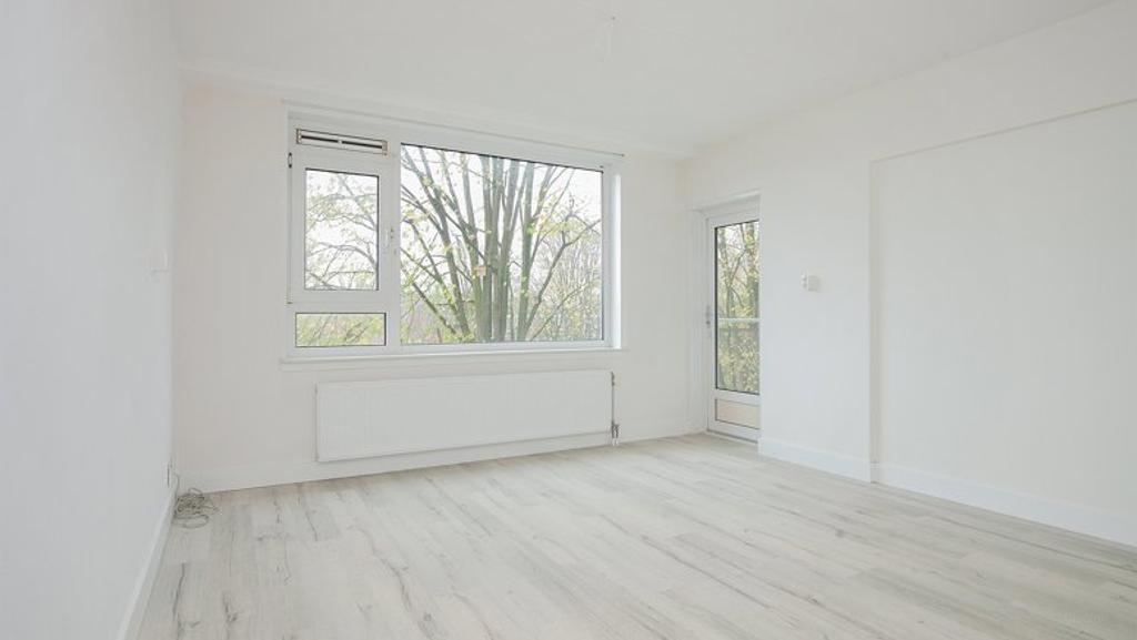2-slaapkamerappartement met zonnig balkon - Afbeelding 1