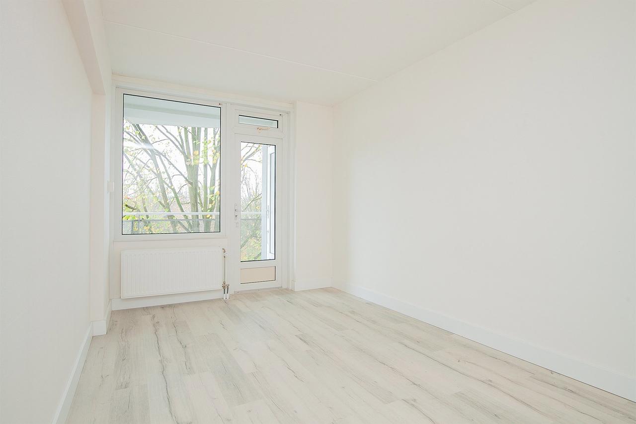 2-slaapkamerappartement met zonnig balkon - Afbeelding 5