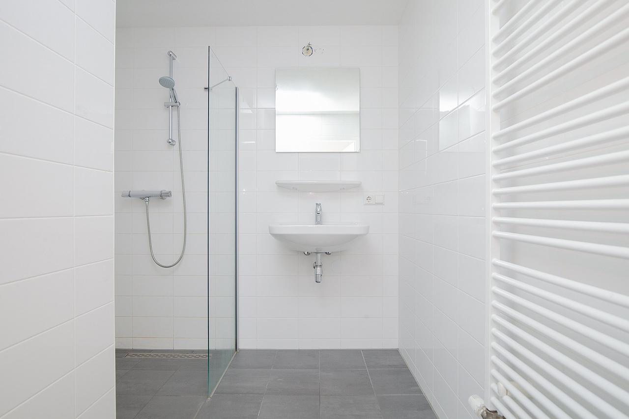 2-slaapkamerappartement met zonnig balkon - Afbeelding 8