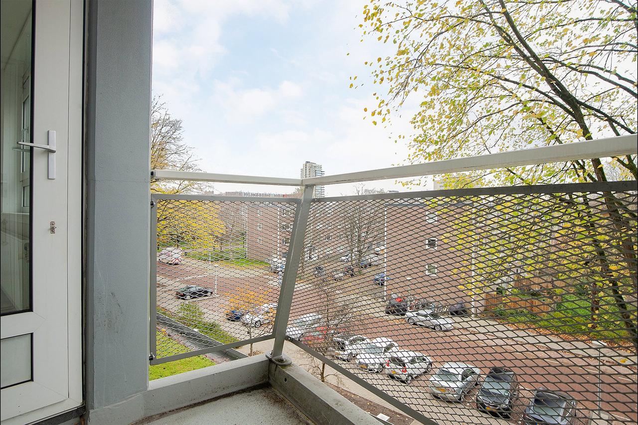 2-slaapkamerappartement met zonnig balkon - Afbeelding 10