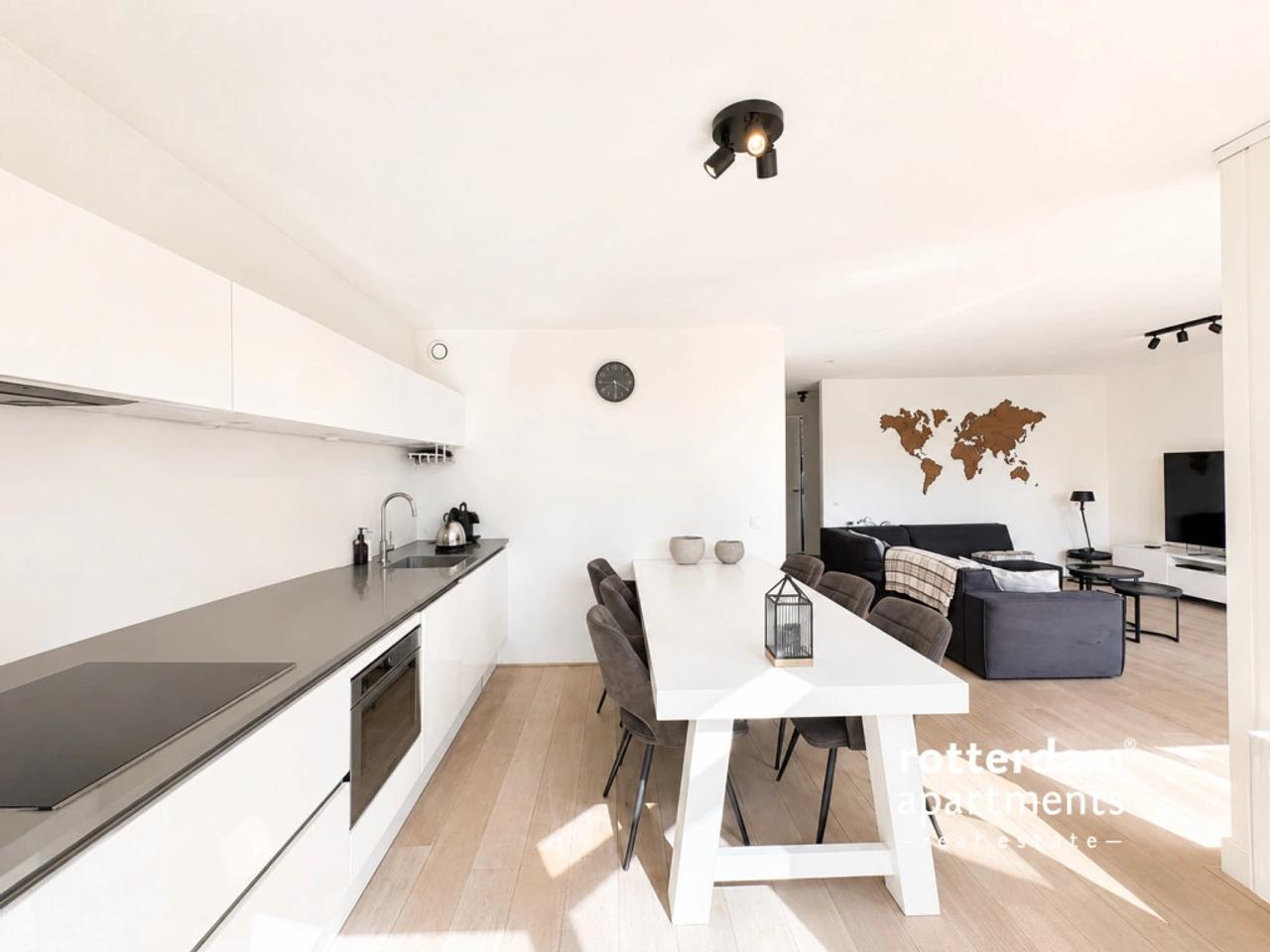 Gemeubileerd 3-kamerappartement met balkon - Afbeelding 9