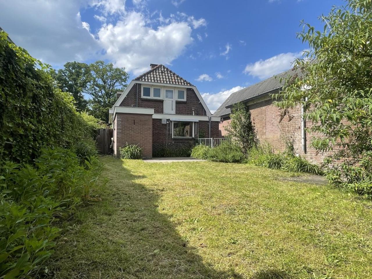 Detached living with garden in the heart of Gorssel - Image 17