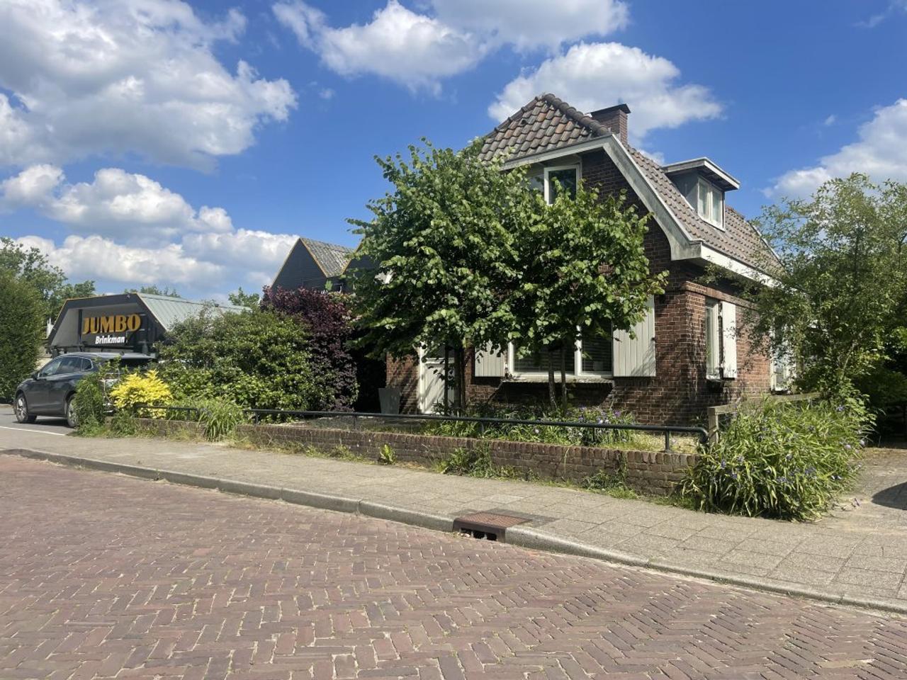 Detached living with garden in the heart of Gorssel - Image 18