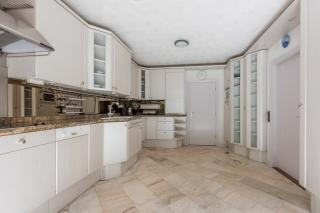 Detached Villa with Garden in the Heart of Nijkerk - Image 13