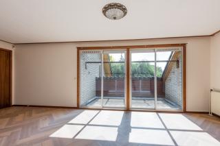 Detached Villa with Garden in the Heart of Nijkerk - Image 17