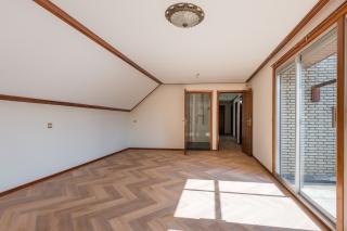 Detached Villa with Garden in the Heart of Nijkerk - Image 18